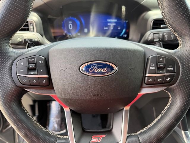 Certified 2020 Ford Explorer ST w/ Premium Technology Package AWD/4WD image 16
