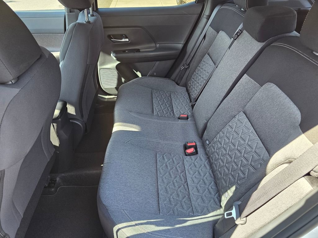 New 2026 Nissan Kicks SV w/ SV Premium Package image 5