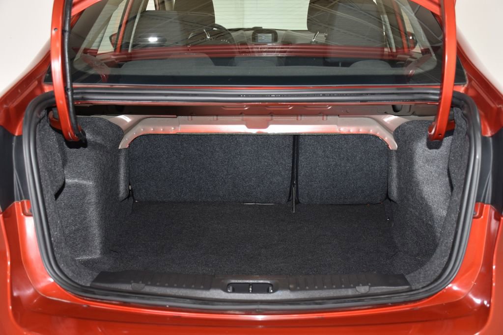 Used 2018 Ford Fiesta SE image 31