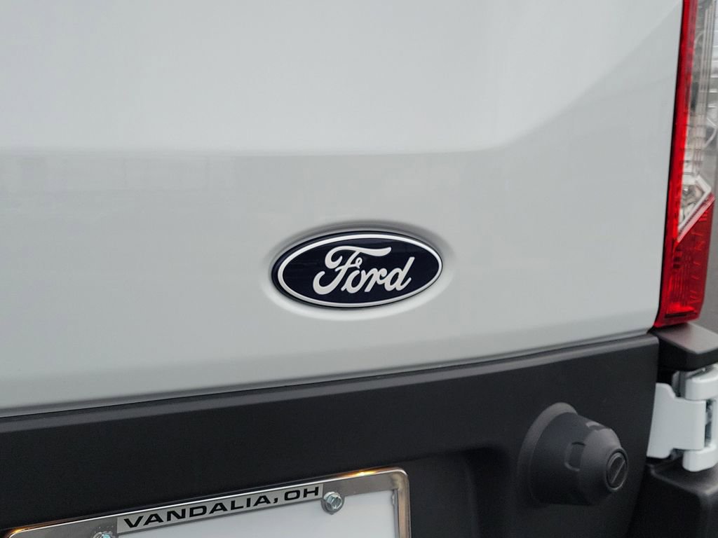 New 2026 Ford Transit 250 148 Medium Roof image 9