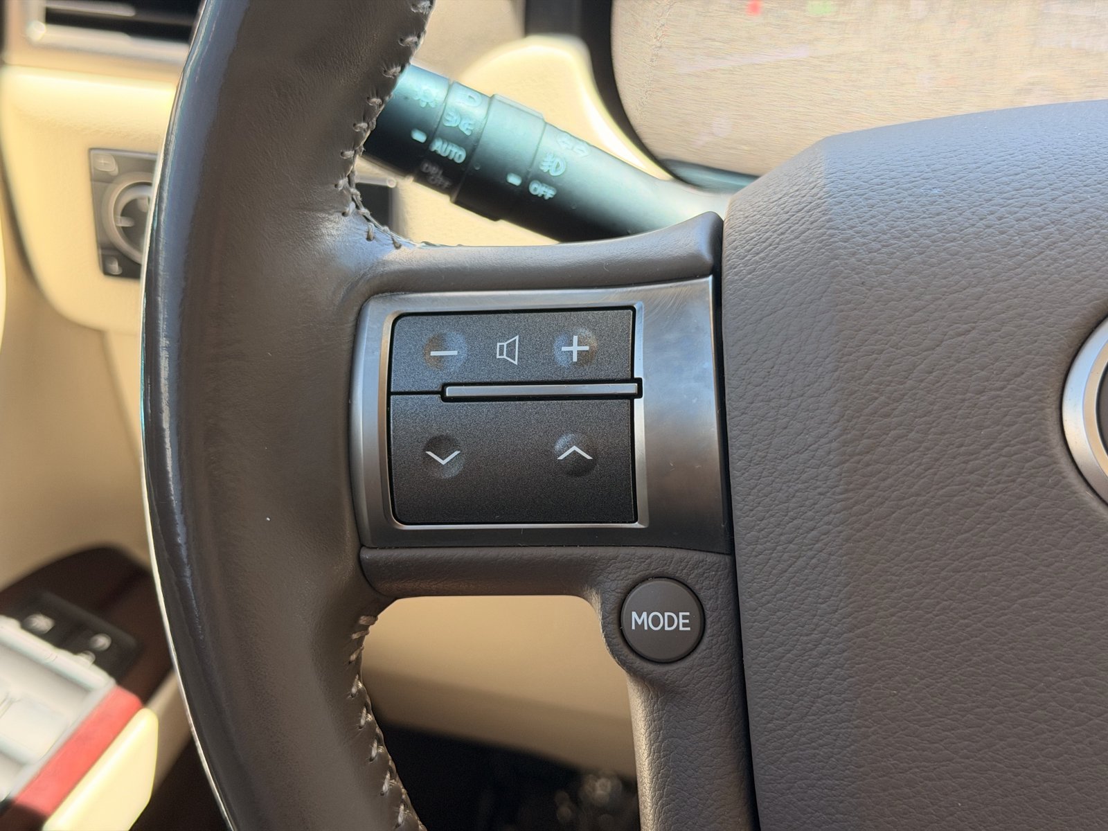 Used 2017 Lexus GX 460 Premium AWD/4WD image 19