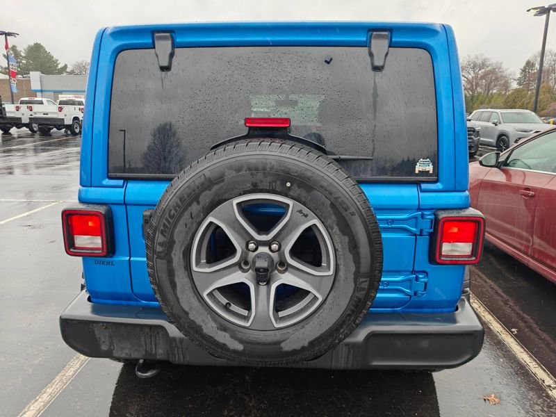 Used 2022 Jeep Wrangler Unlimited Sport w/ Sun And Sound Package image 5