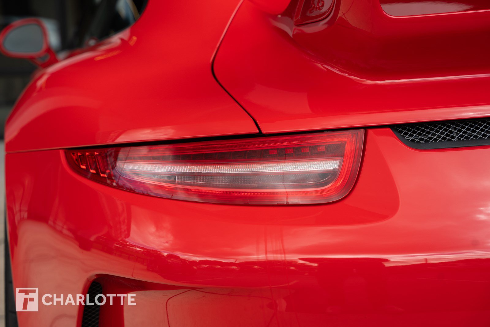 Used 2015 Porsche 911 GT3 RWD image 12