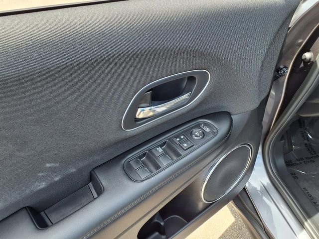 Used 2022 Honda HR-V EX image 13