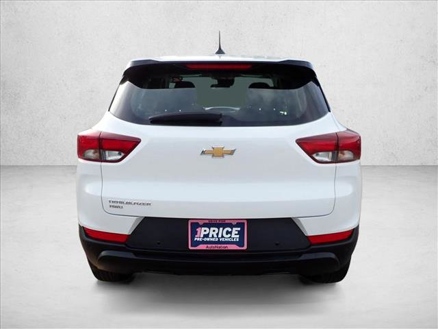 Used 2021 Chevrolet TrailBlazer LS AWD/4WD image 3