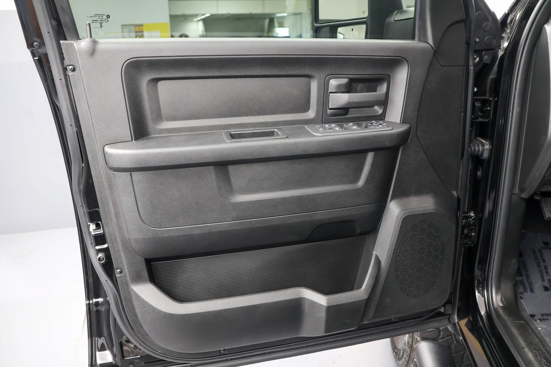 Used 2026 RAM 2500 Warlock AWD/4WD image 25