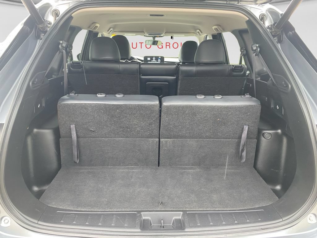 Used 2024 Mitsubishi Outlander SE AWD/4WD image 14