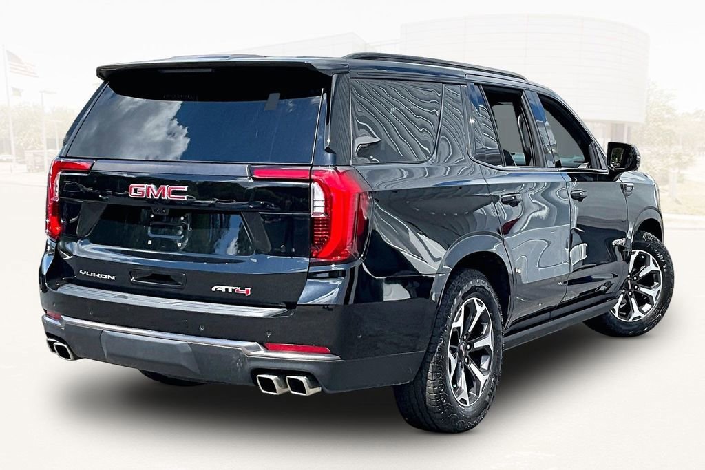 Used 2025 GMC Yukon AT4 Ultimate w/ LPO, Floor Liner Package AWD/4WD image 5