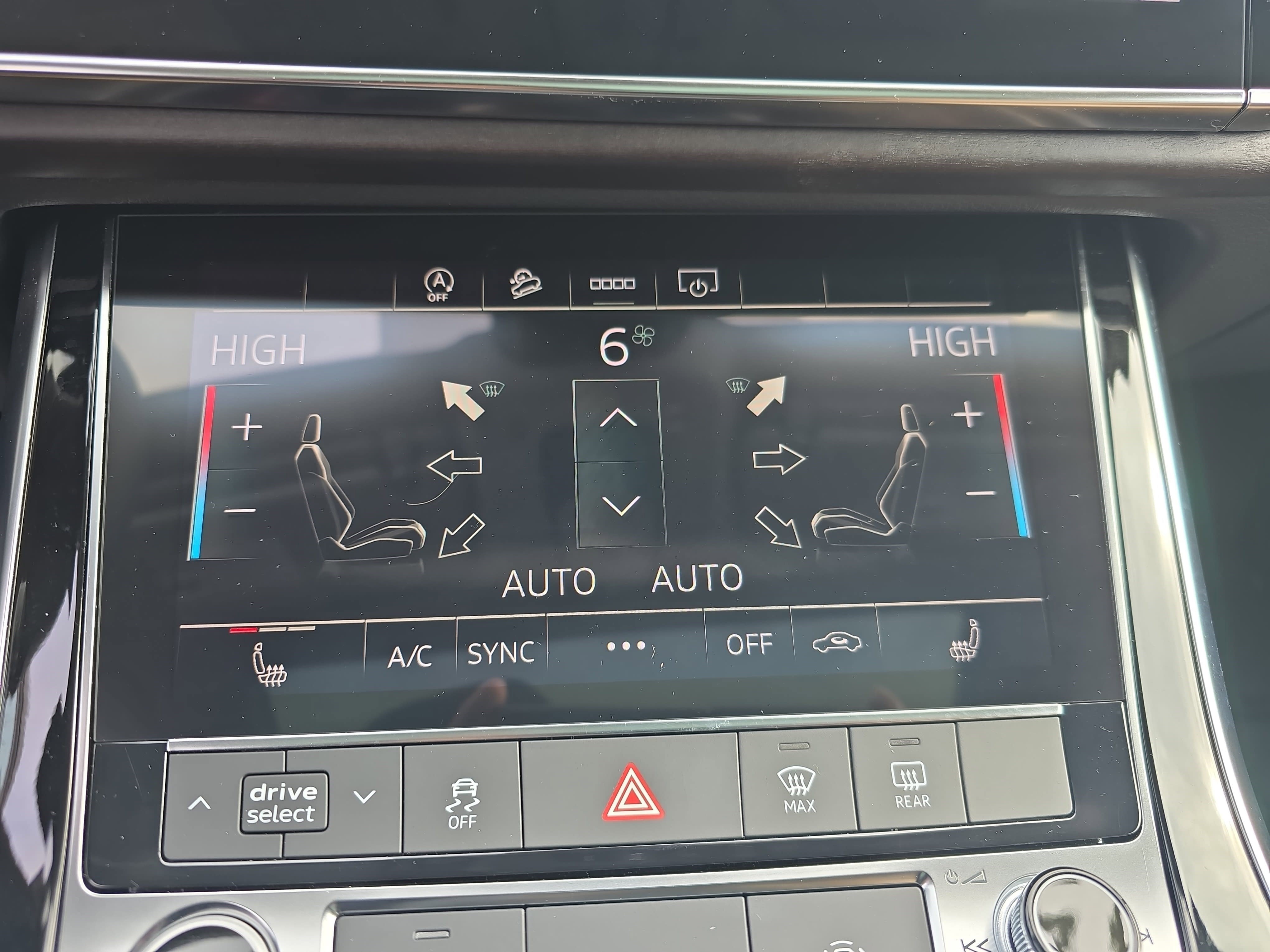 Certified 2025 Audi Q7 2.0T Premium w/ Convenience Package image 19