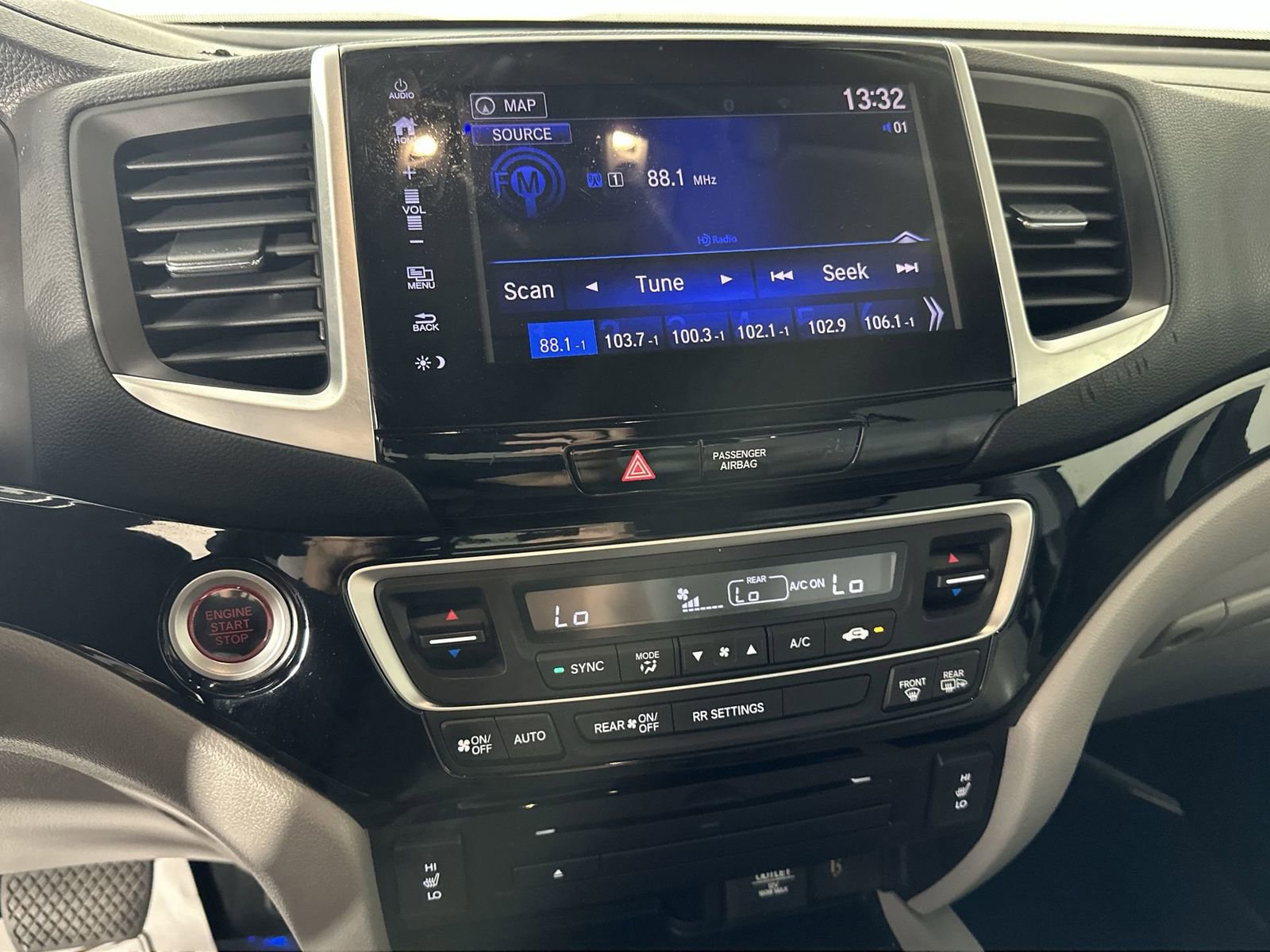 Used 2018 Honda Ridgeline RTL-E image 21