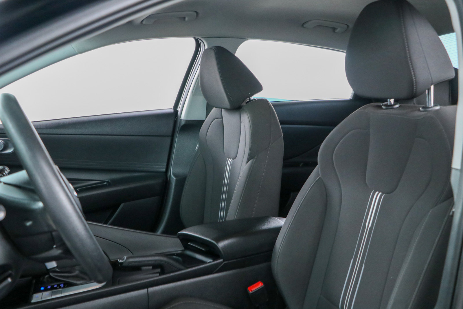 Used 2023 Hyundai Elantra SEL FWD image 23