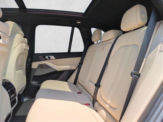 Used 2021 BMW X5 xDrive45e w/ Premium Package AWD/4WD image 21