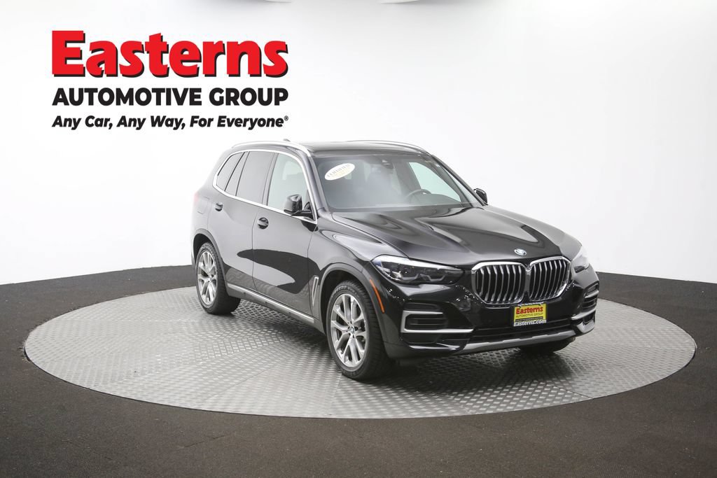 Used 2023 BMW X5 xDrive40i AWD/4WD image 46