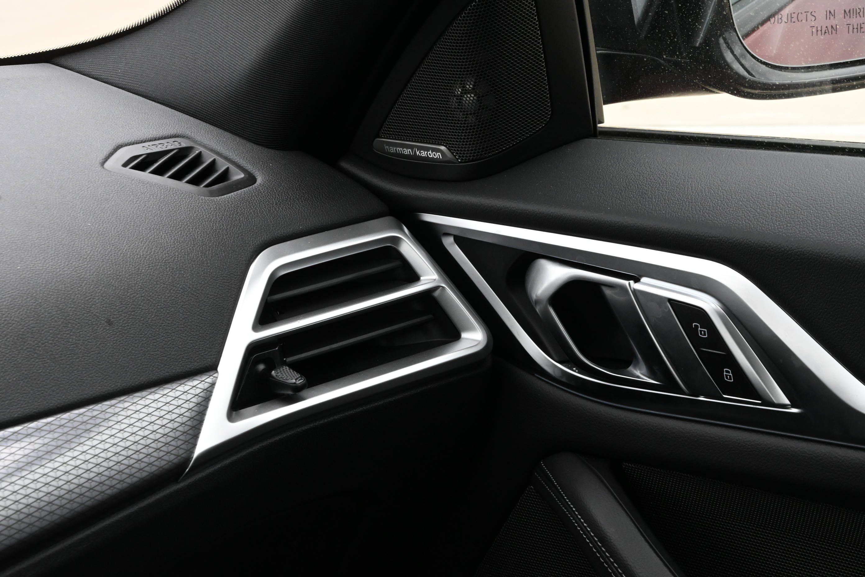 Certified 2025 BMW M440i image 40