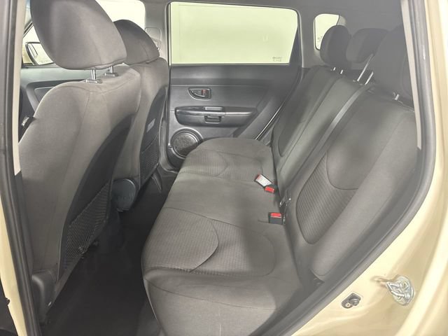 Used 2012 Kia Soul FWD image 19