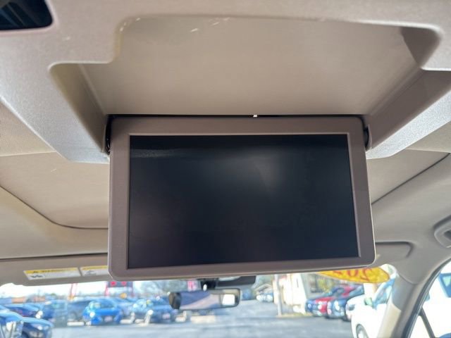 Used 2021 Honda Pilot Touring image 16
