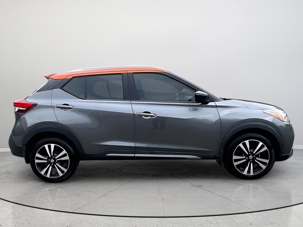 Used 2019 Nissan Kicks SR w/ SR Premium Package image 6