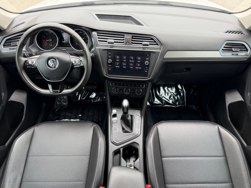 Used 2020 Volkswagen Tiguan SE FWD image 24