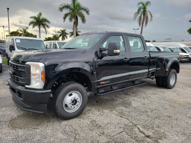 New 2027 Ford F350 XL AWD/4WD image 2