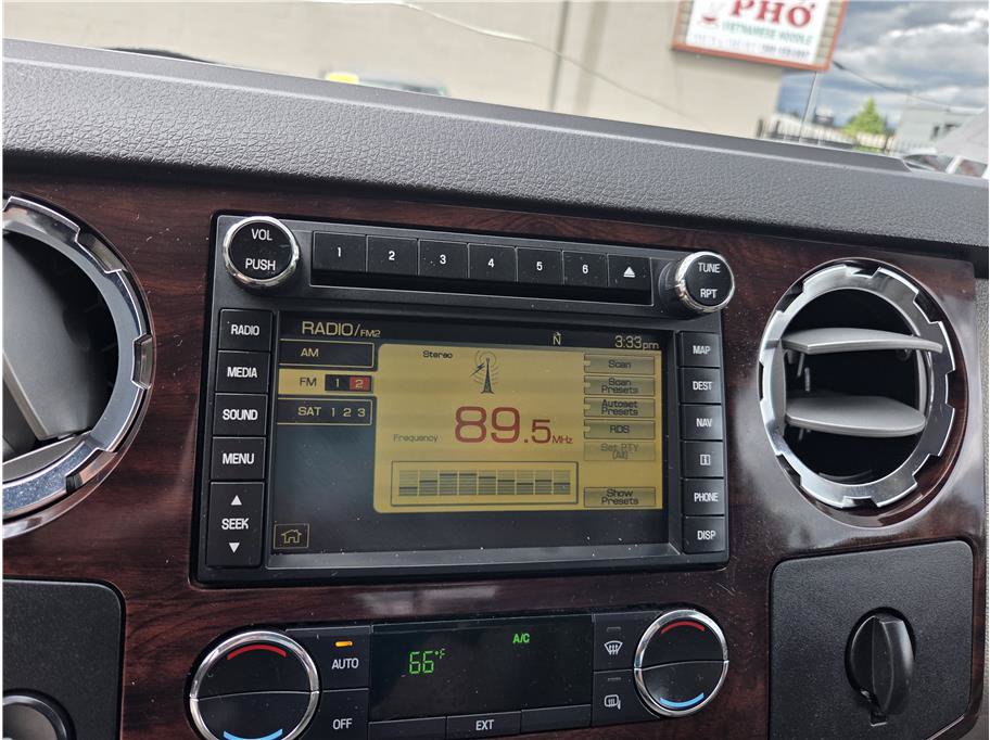 Used 2009 Ford F350 Lariat AWD/4WD image 19