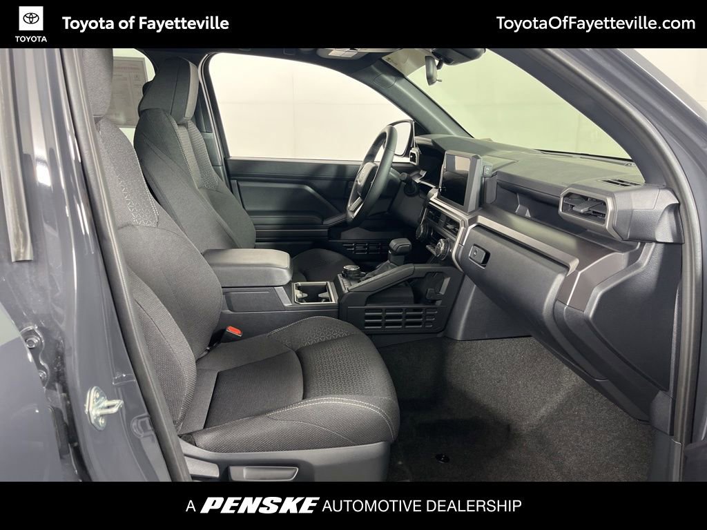 Certified 2025 Toyota 4Runner SR5 AWD/4WD image 6
