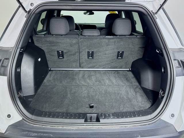 Used 2025 Chevrolet Equinox LT image 26