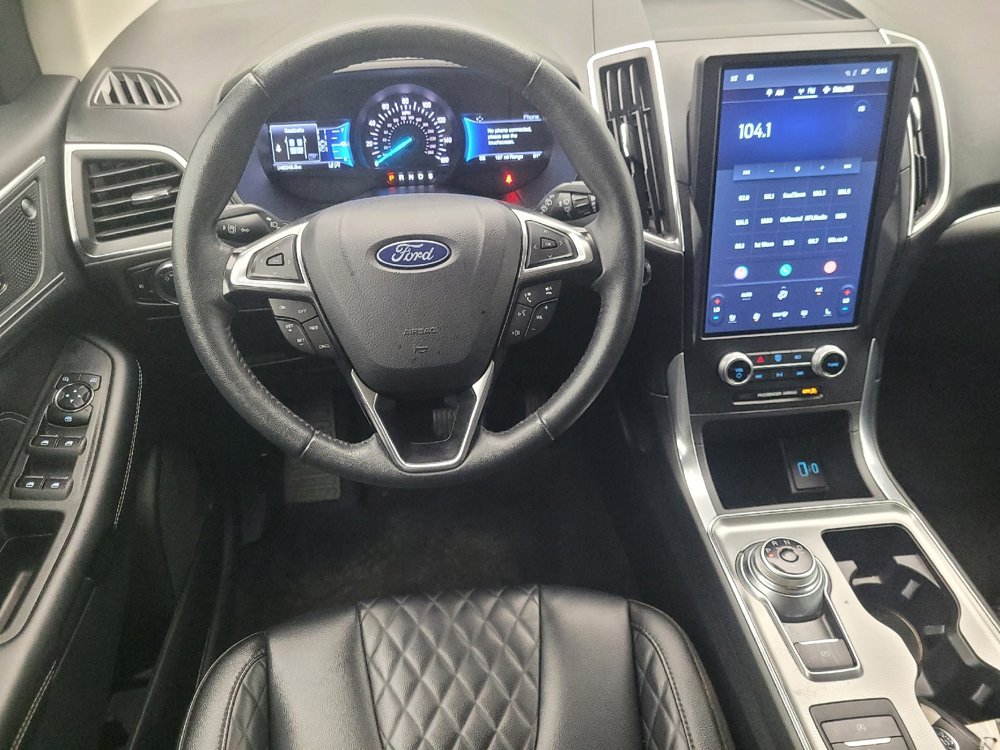 Used 2024 Ford Edge Titanium image 22