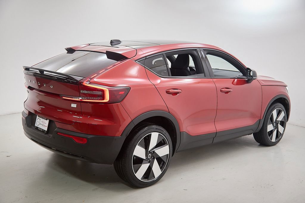 Certified 2023 Volvo C40 P8 Recharge Ultimate image 9