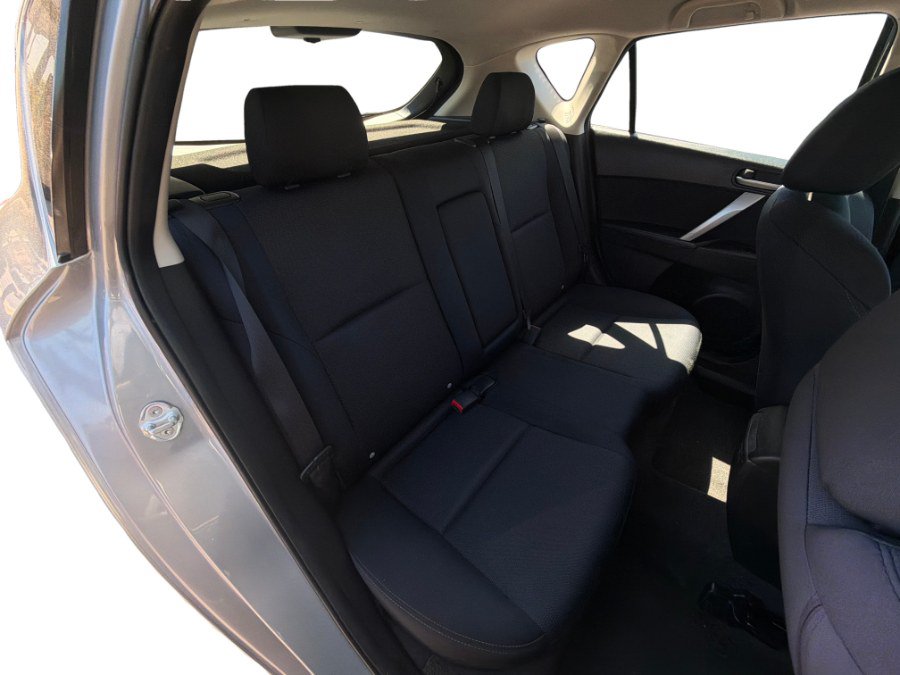 Used 2011 MAZDA MAZDA3 s Sport FWD image 17