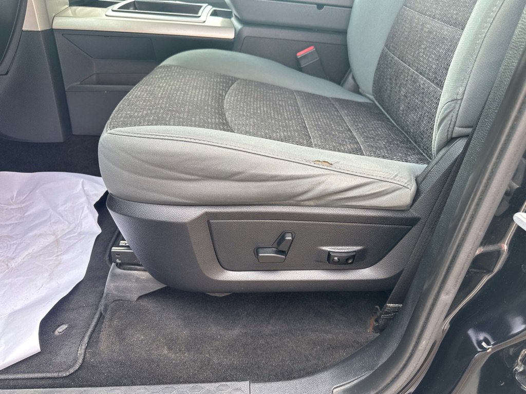 Used 2014 RAM 1500 Big Horn image 21