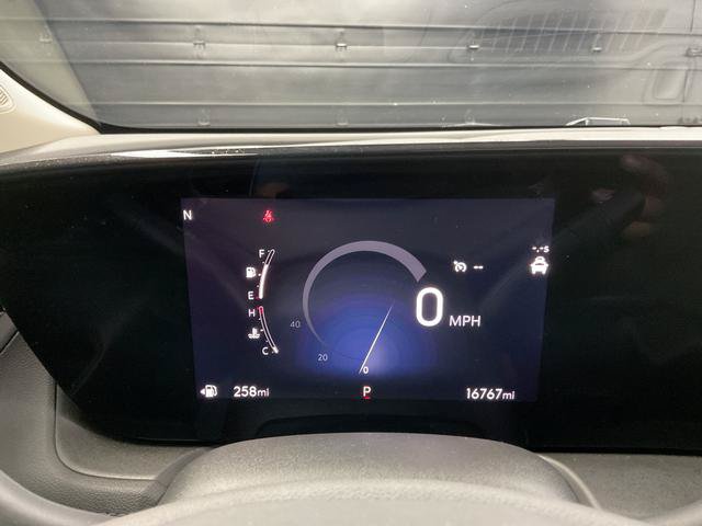 Used 2025 Buick Encore GX Avenir w/ Avenir Convenience Package AWD/4WD image 15