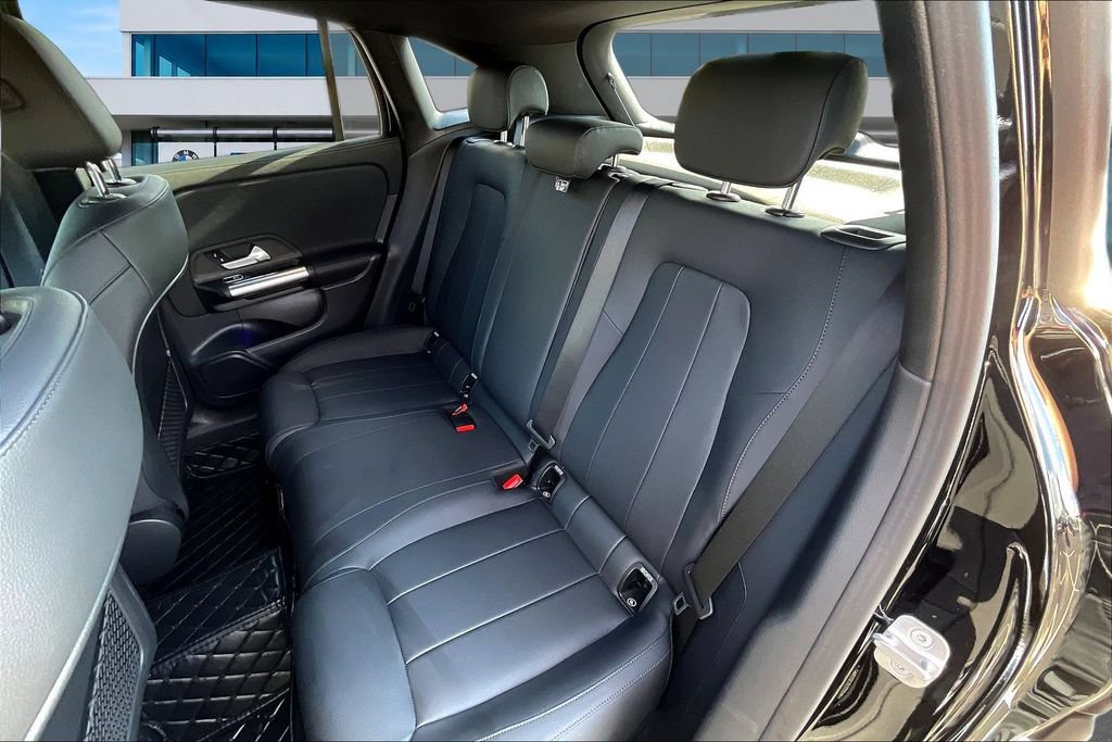 Used 2024 Mercedes-Benz GLA 250 4MATIC image 22