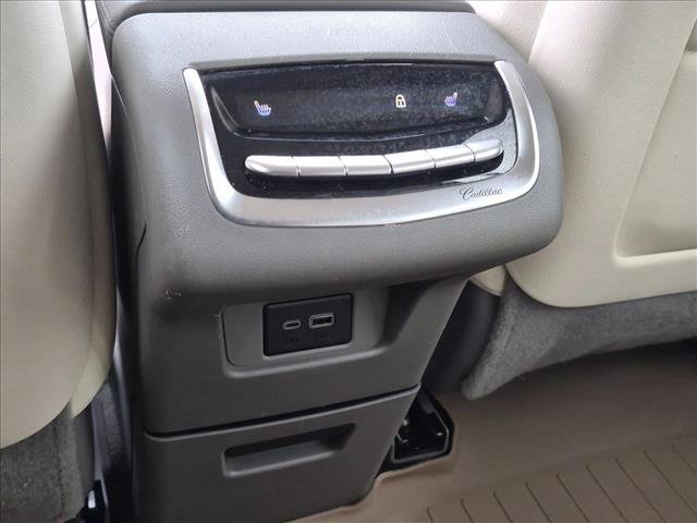 Used 2023 Cadillac XT6 Premium Luxury AWD/4WD image 18