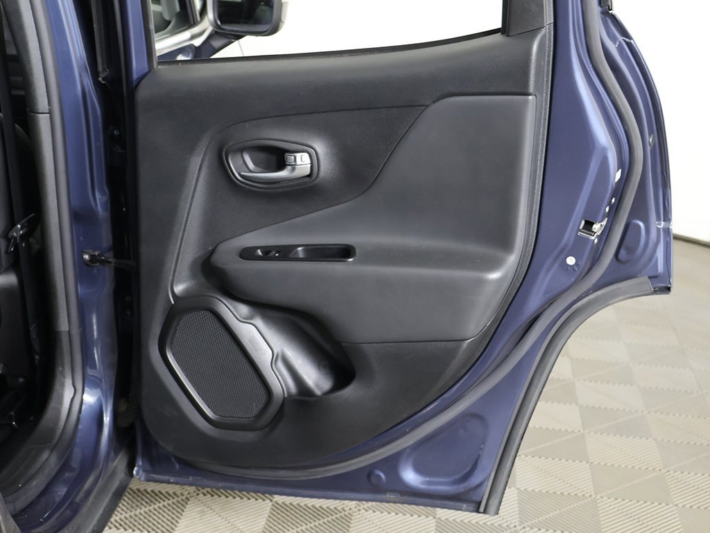 Used 2020 Jeep Renegade Limited w/ Trailer Tow Group image 22