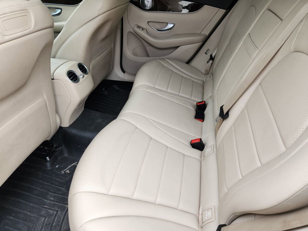 Certified 2018 Mercedes-Benz GLC 300 4MATIC image 24