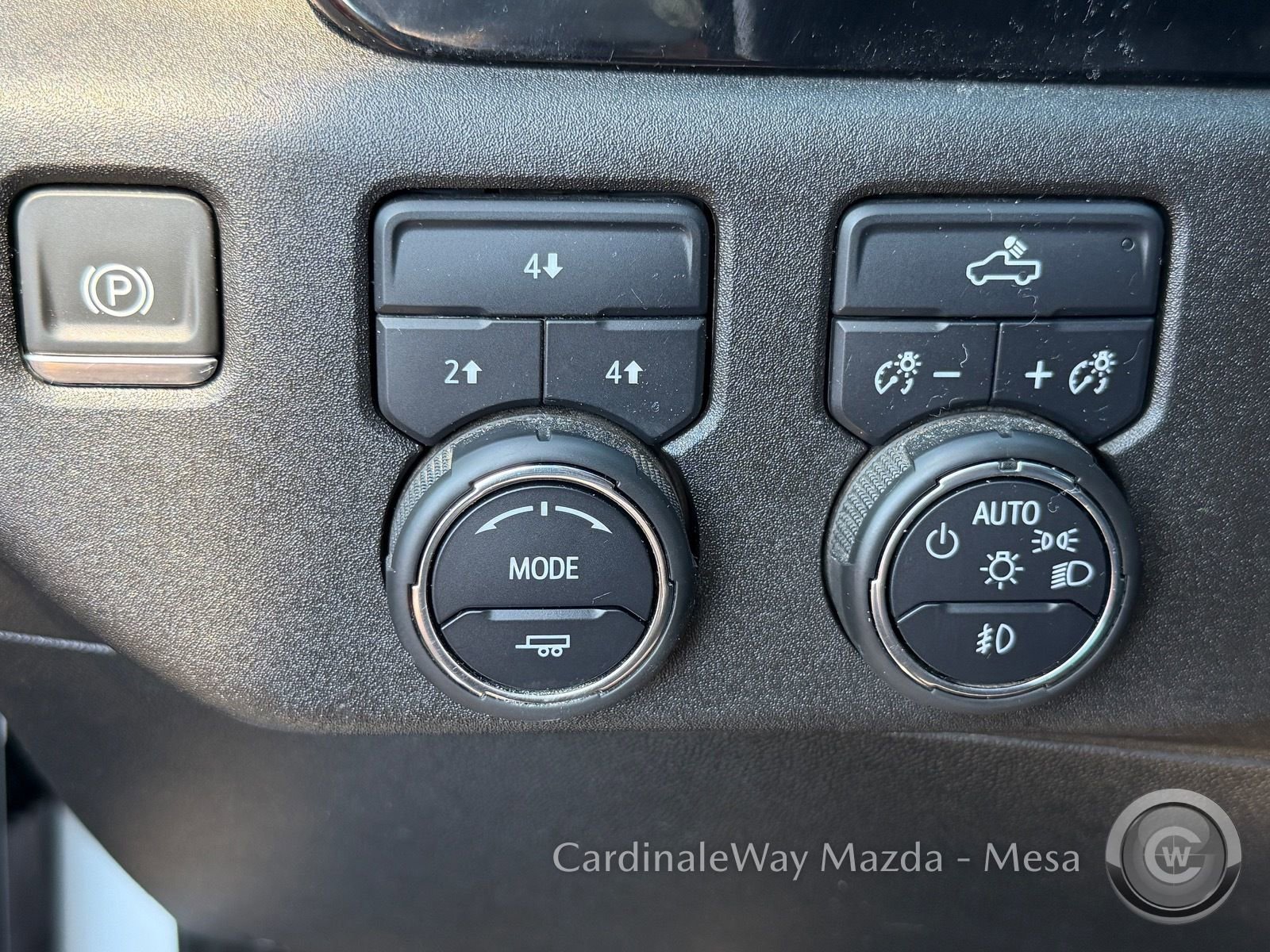 Used 2024 Chevrolet Silverado 2500 LT image 10