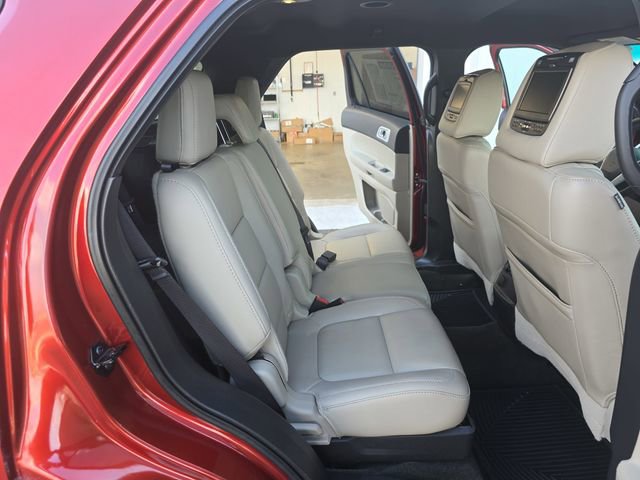 Used 2014 Ford Explorer XLT w/ Equipment Group 202A image 19