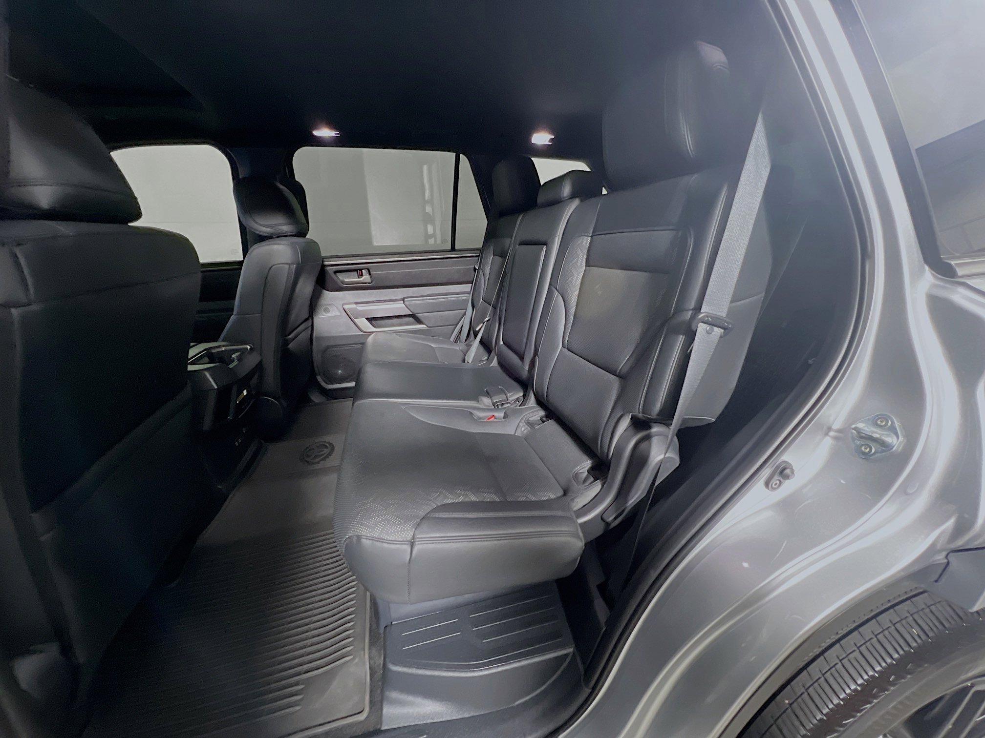 Used 2025 Toyota Sequoia SR5 w/ SR5 Premium Package RWD image 29