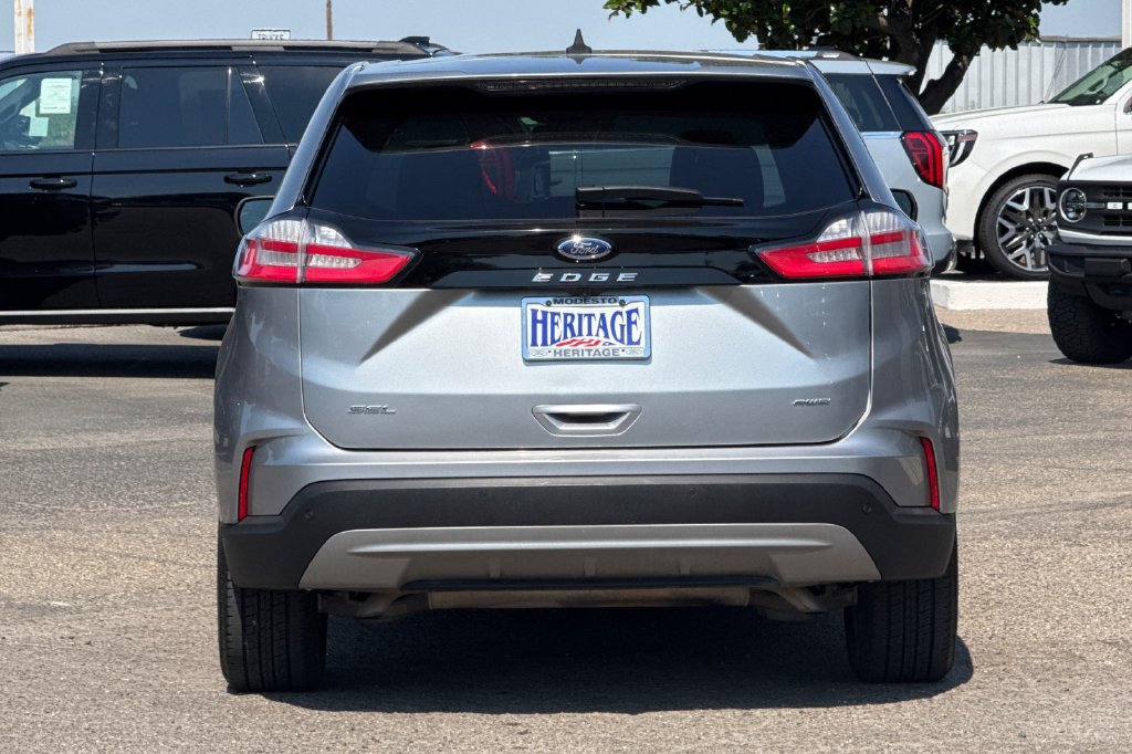 Used 2024 Ford Edge SEL AWD/4WD image 5