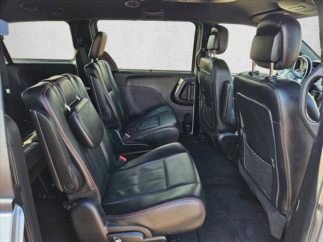 Used 2020 Dodge Grand Caravan GT FWD image 23