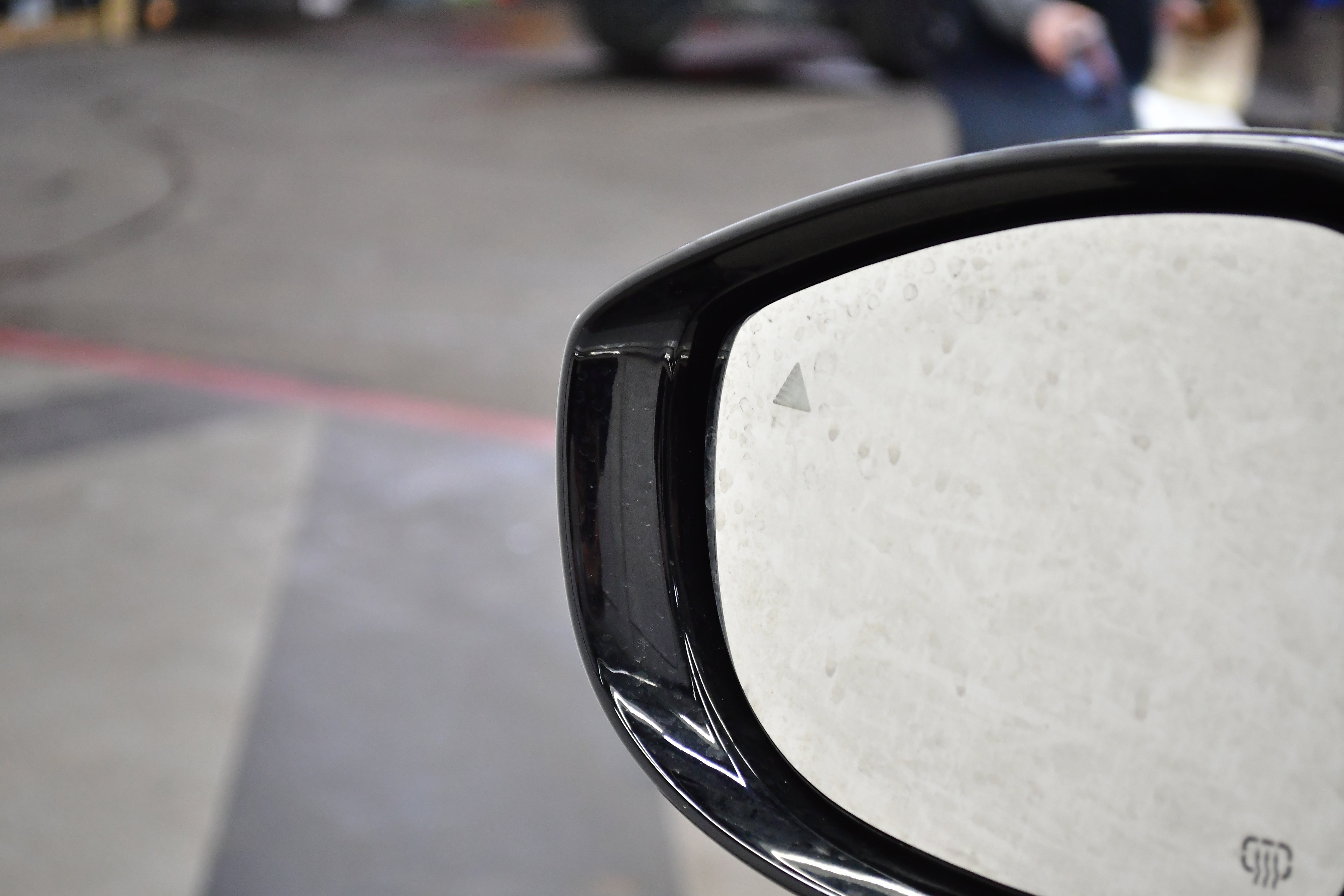 Used 2024 Chrysler Pacifica Limited image 28