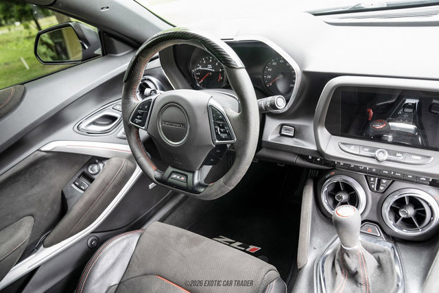 Used 2019 Chevrolet Camaro ZL1 RWD image 89