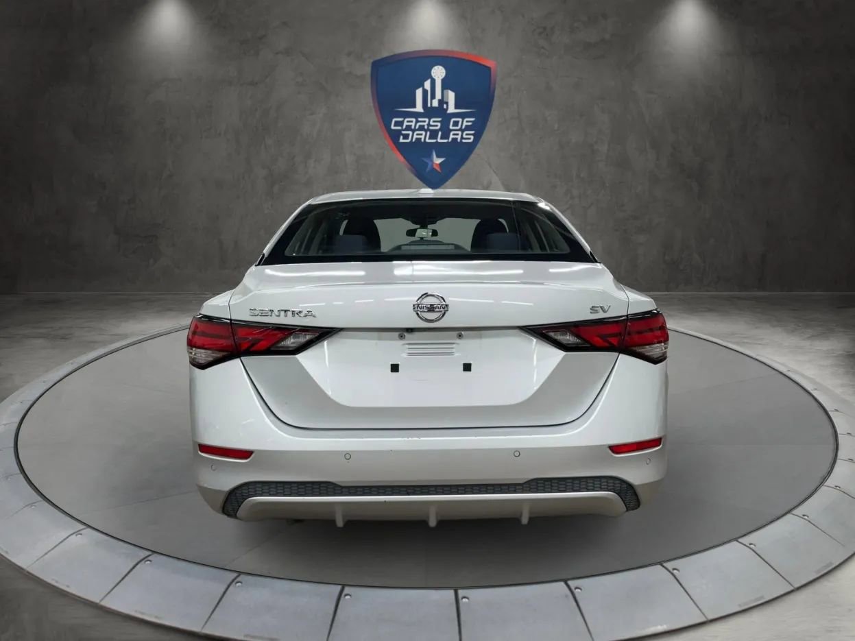 Used 2021 Nissan Sentra SV image 4