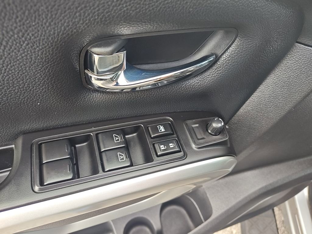 Used 2018 Nissan Titan PRO-4X image 17