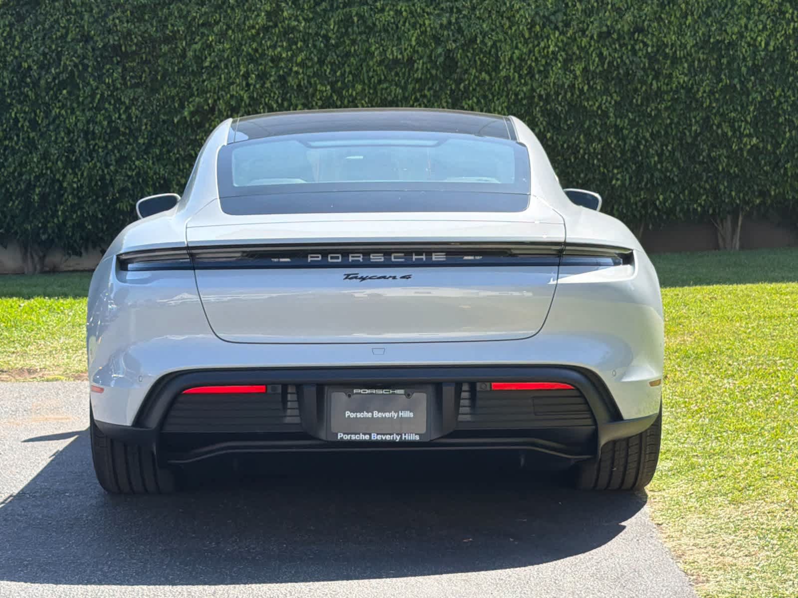 New 2026 Porsche Taycan AWD/4WD image 7