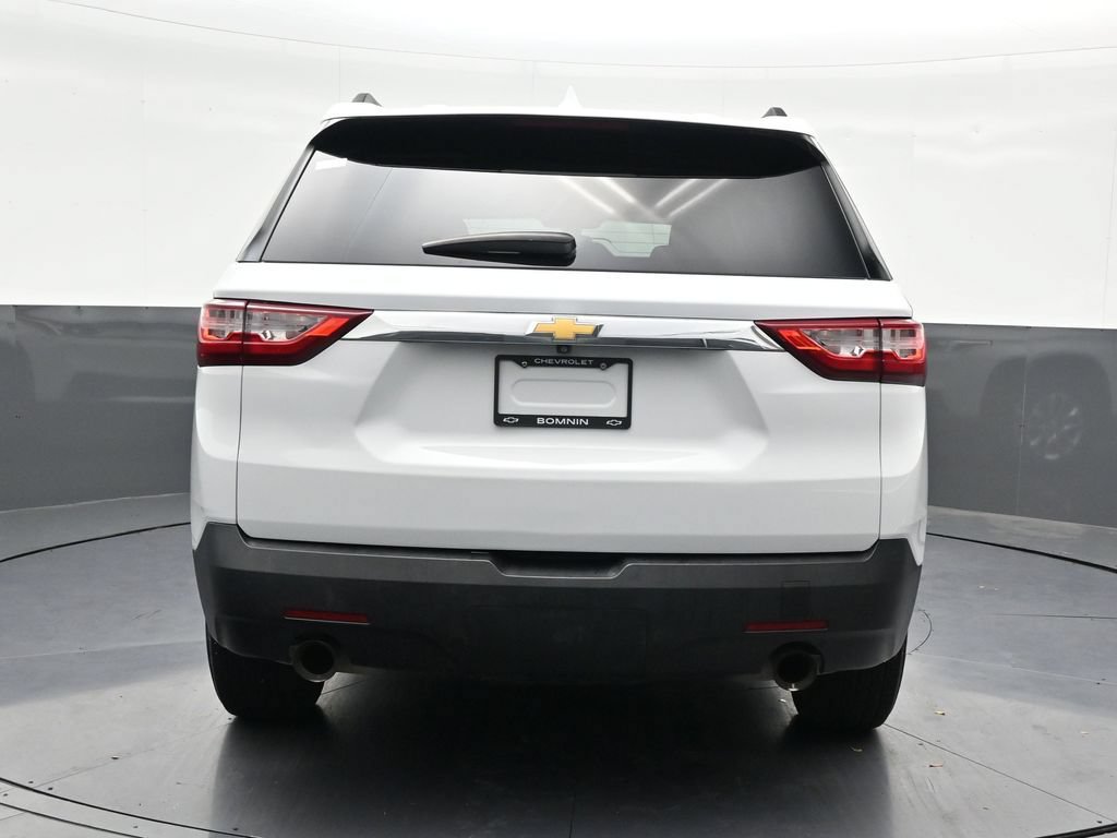Used 2020 Chevrolet Traverse LT FWD image 4