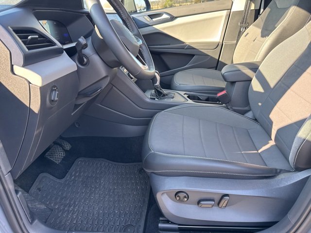 Used 2022 Volkswagen Taos SE image 22