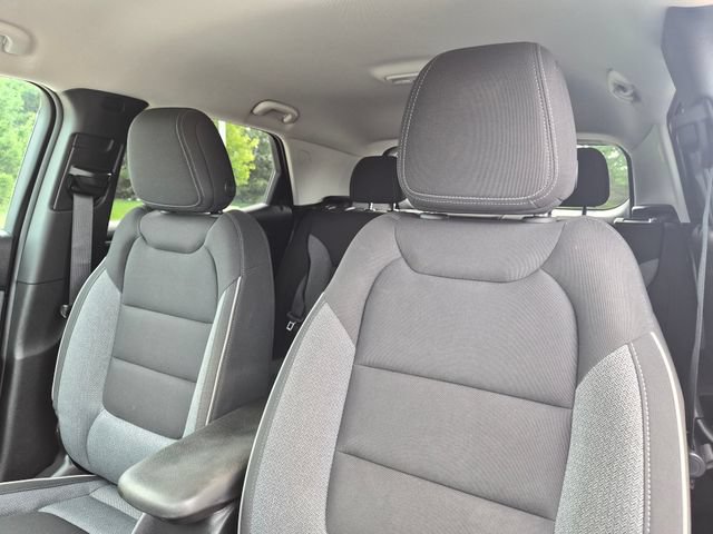 Used 2024 Chevrolet TrailBlazer LT w/ Convenience Package FWD image 16