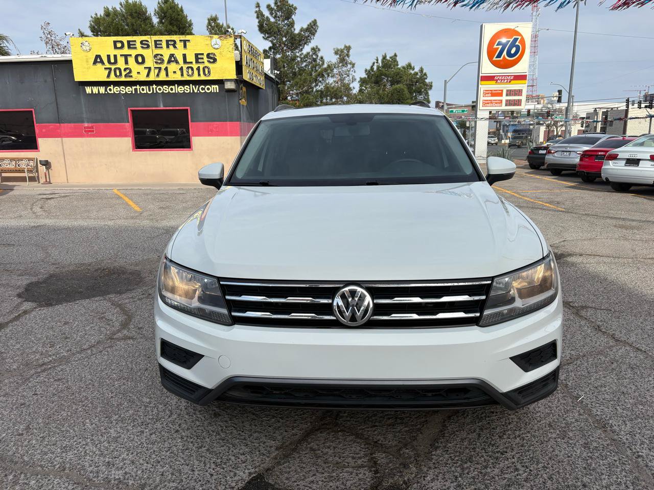 Used 2014 Volkswagen Touareg Sport AWD/4WD image 9