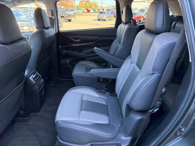 Used 2022 Subaru Ascent Onyx Edition image 34